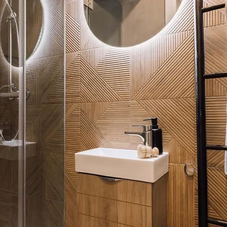 Nejam - 2 Bedrooms And Terrace In Lapa Lägenhet Lisboa