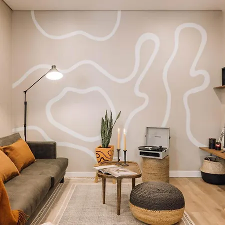 Nejam - 2 Bedrooms And Terrace In Lapa * Lisboa