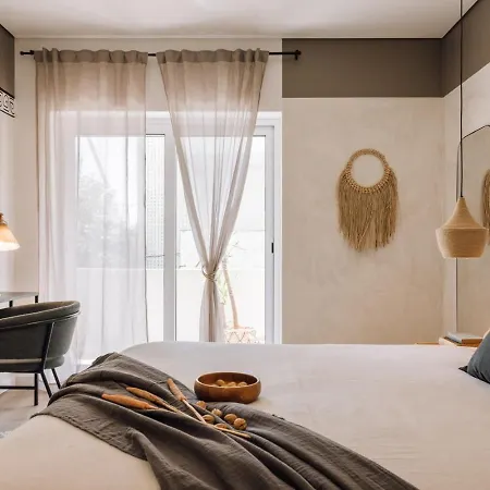 Nejam - 2 Bedrooms And Terrace In Lapa * Lisboa