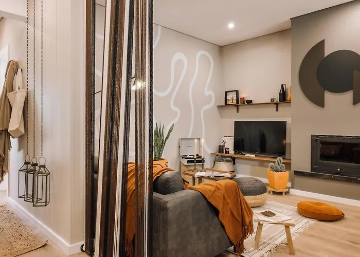 Nejam - 2 Bedrooms And Terrace In Lapa Lisboa