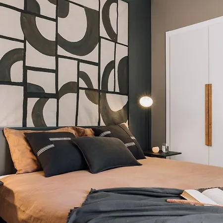 Nejam - 2 Bedrooms And Terrace In Lapa *